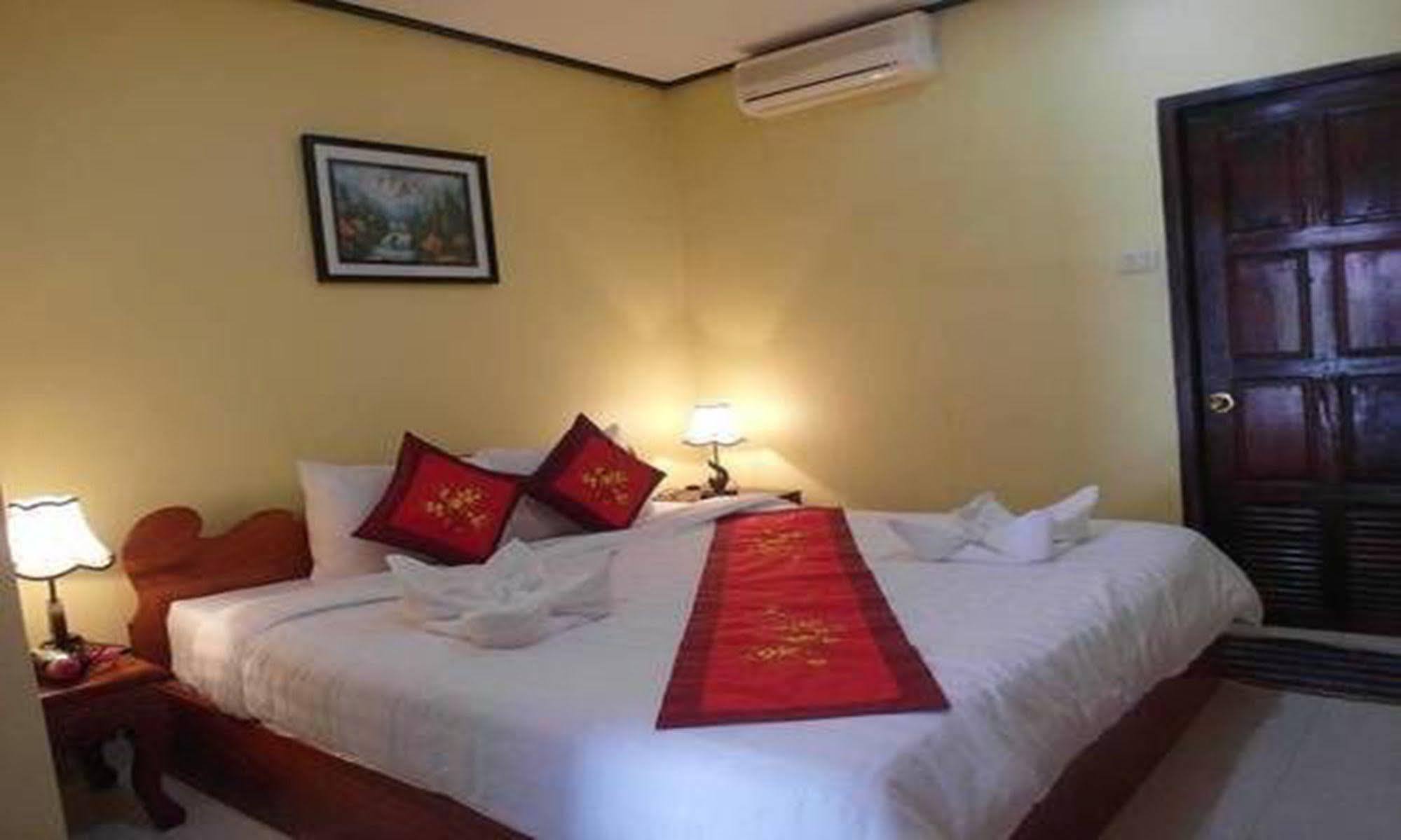 Nocknoy Lanexang Guest House Luang Prabang Exterior foto